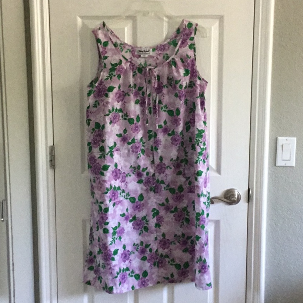 NWOT Anthony Richards shift dress with zipper and pockets